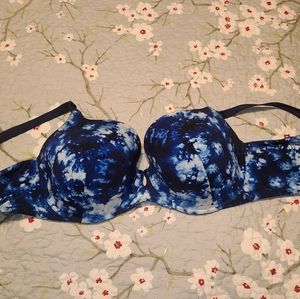 Torrid 40DDD bra